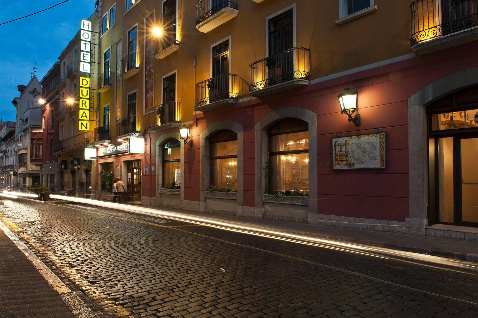 Duran Hotel&Restaurant Figueres  Bagian luar foto